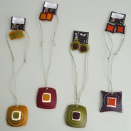 Collar y Aretes en Totumo - Juego de Collar y Aretes en Totumo