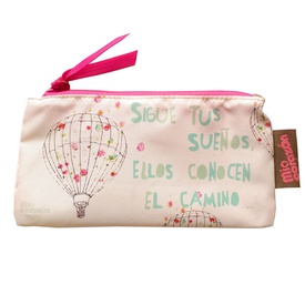 Cartuchera Lola Sueños - En lona impermeable y lavable.