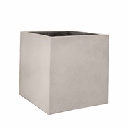 Matera Cemento 08 Ref: Cuadro 60x60x60 - Ideal para balcones, esquinas y división de espacios. Llévala en acabado acanalado o liso. Antes de la compra confirma la existencia de unidades y tiempos de entrega.